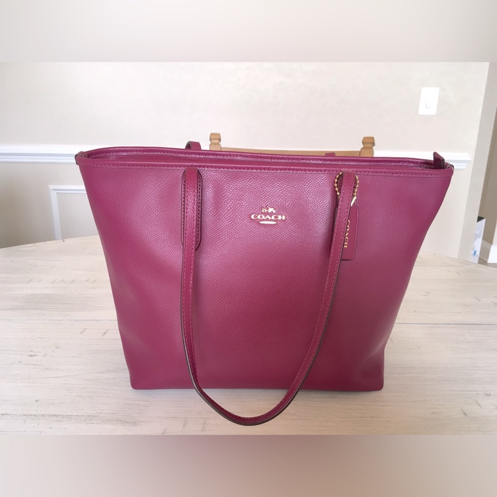 COACH Cranberry Cross Grain Leather Tote Bag
